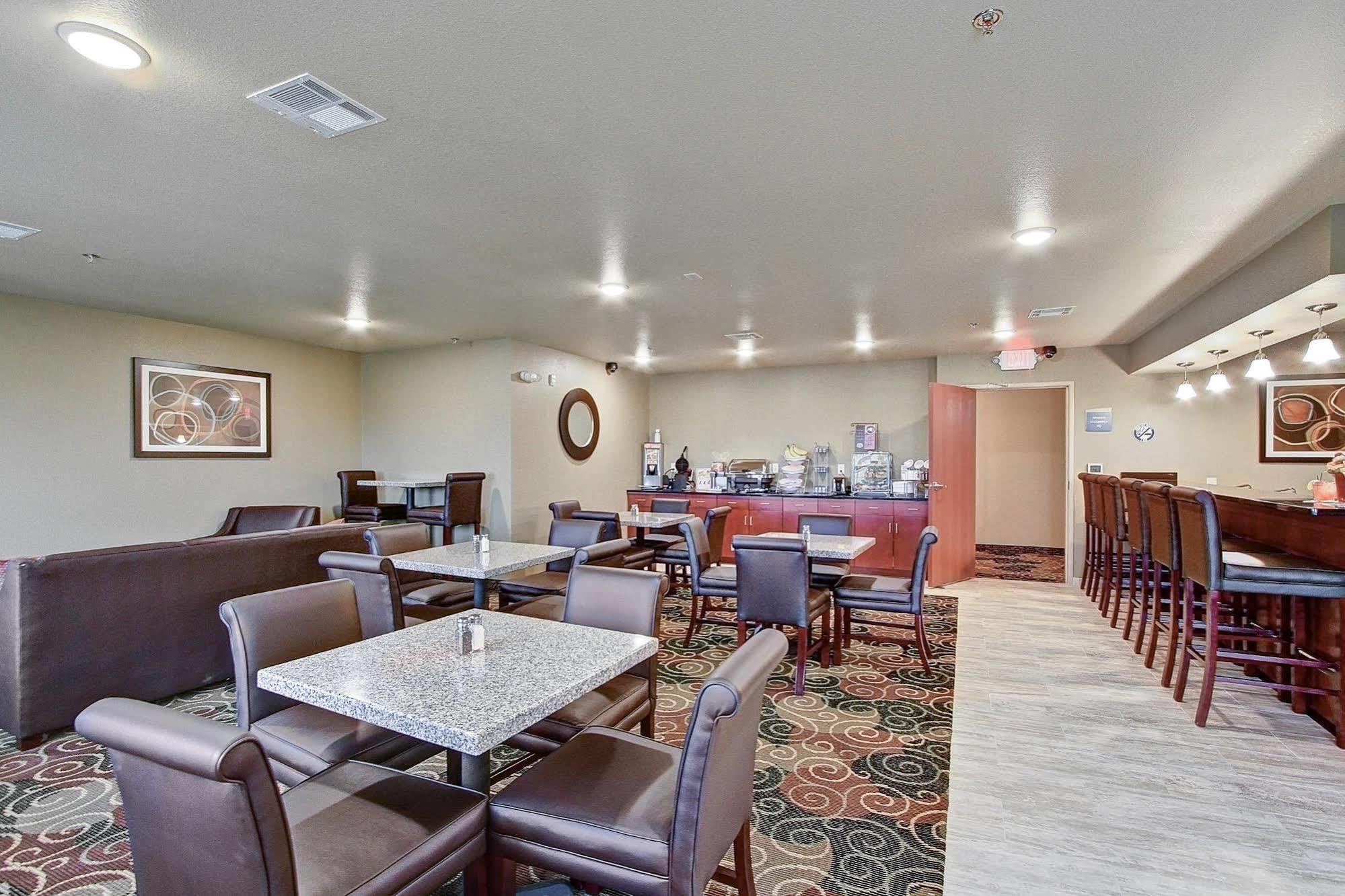 Cobblestone Hotel & Suites Pulaski/Green Bay Luaran gambar